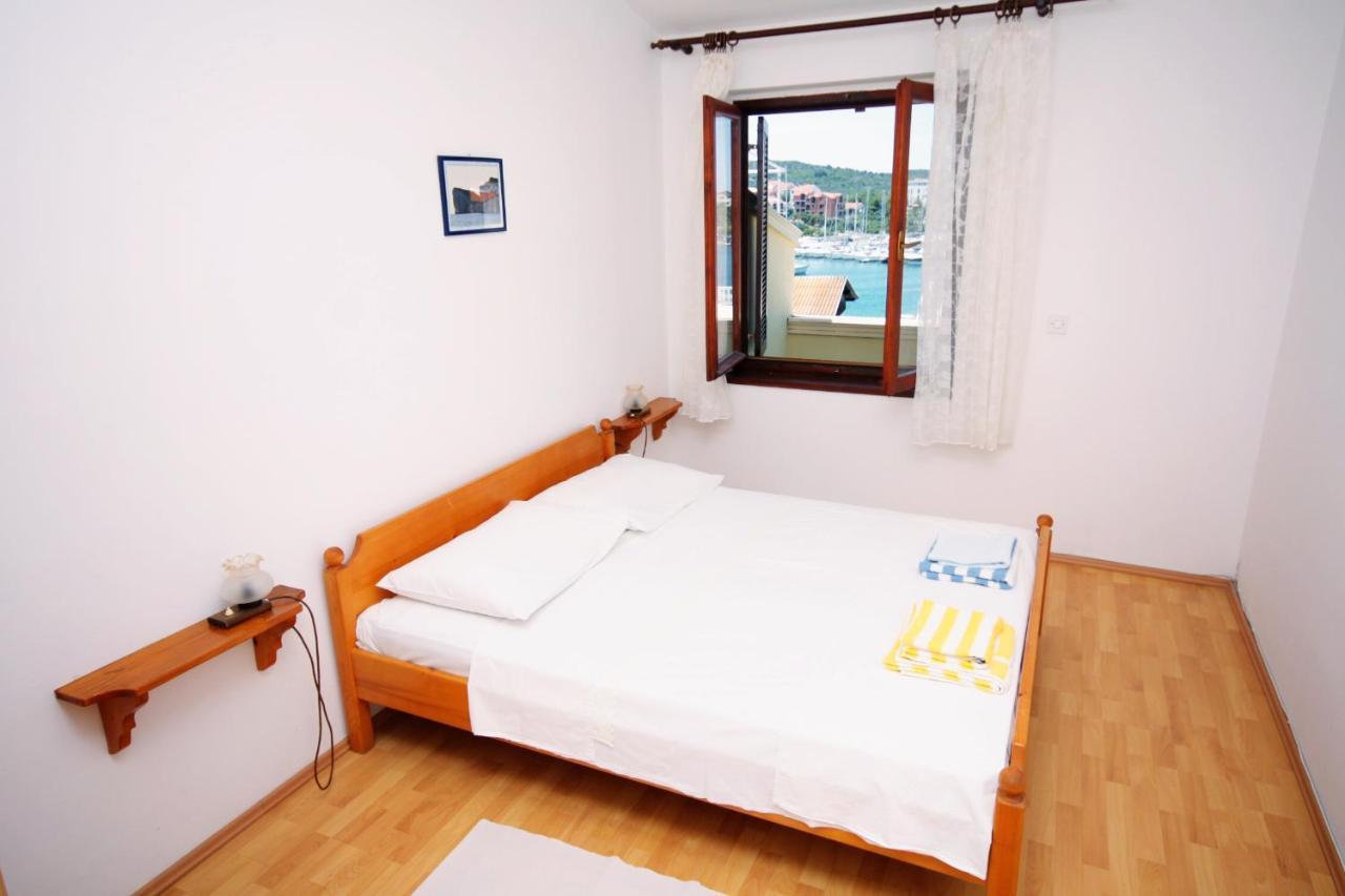 Apartments By The Sea Jezera, Murter - 5063 Exterior foto