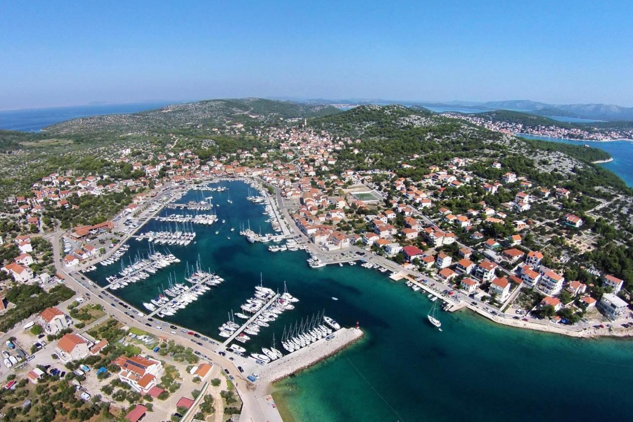 Apartments By The Sea Jezera, Murter - 5063 Exterior foto