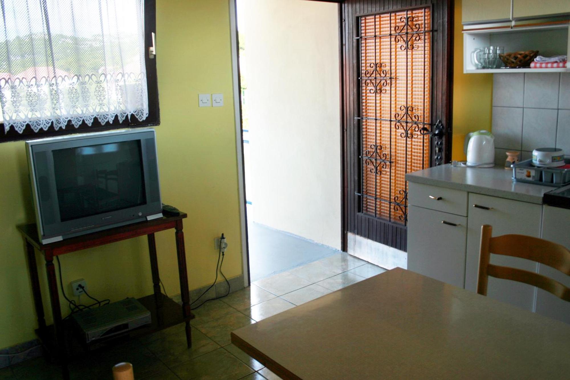 Apartments By The Sea Jezera, Murter - 5063 Quarto foto